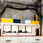 Photo de drones au décollage en intérieur